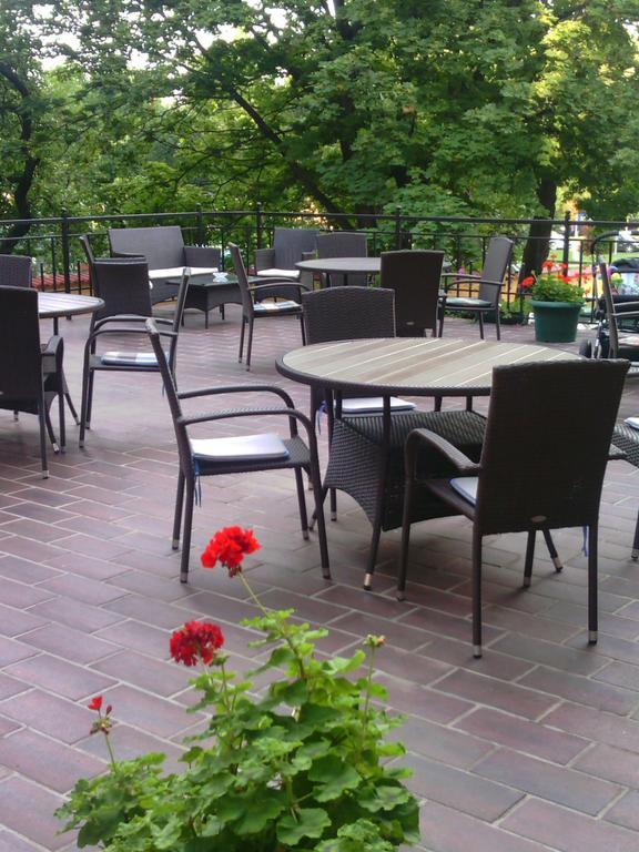 Stan Es Panzio Bed & Breakfast Balatonalmádi Dış mekan fotoğraf