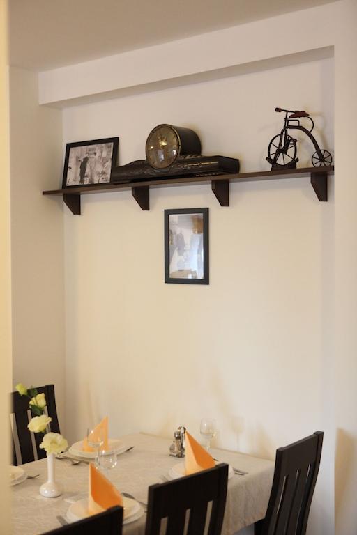Stan Es Panzio Bed & Breakfast Balatonalmádi Dış mekan fotoğraf