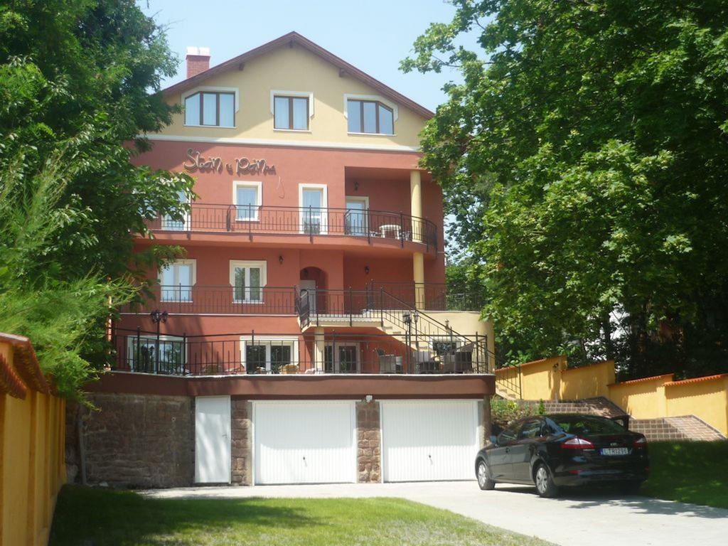 Stan Es Panzio Bed & Breakfast Balatonalmádi Dış mekan fotoğraf