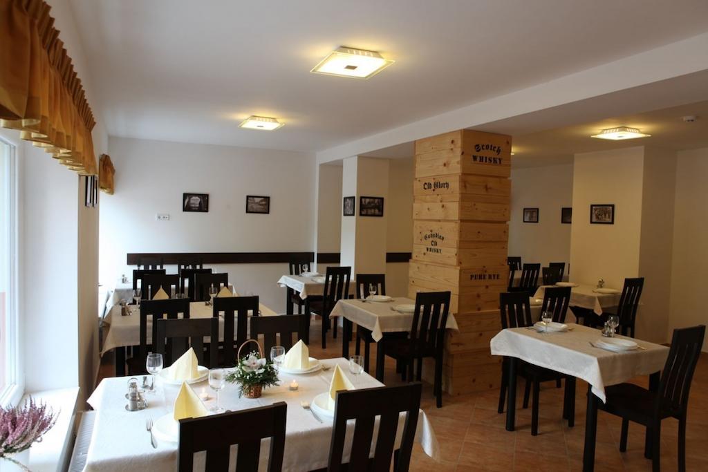 Stan Es Panzio Bed & Breakfast Balatonalmádi Dış mekan fotoğraf