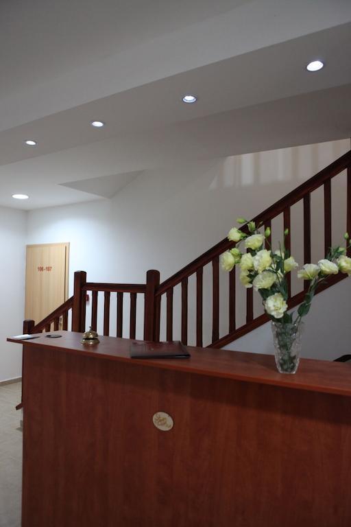 Stan Es Panzio Bed & Breakfast Balatonalmádi Dış mekan fotoğraf